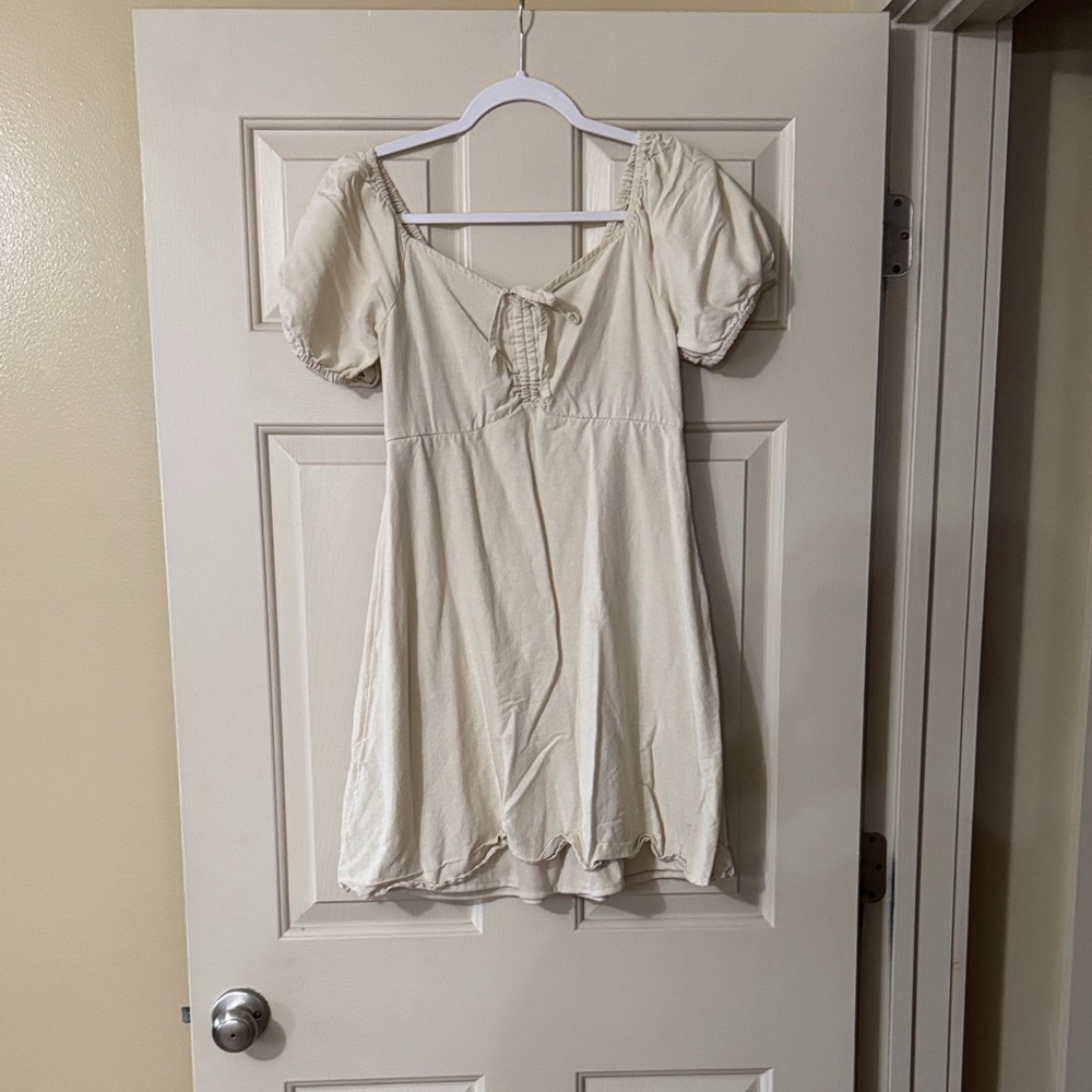 Japna Cream Puff Sleeve Dress